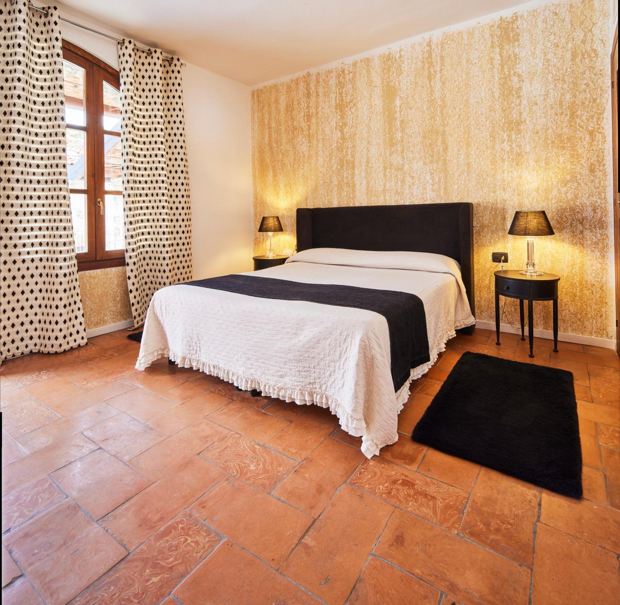 Agriturismo Cascina Mirandola コモ エクステリア 写真