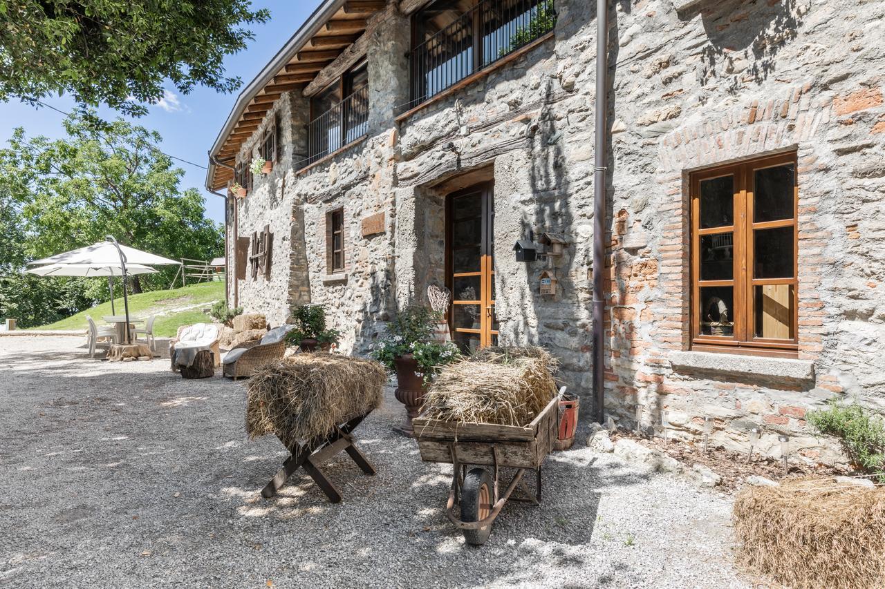 Agriturismo Cascina Mirandola コモ エクステリア 写真